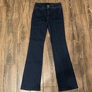 Joe’s Flawless Hi Honey Comeback